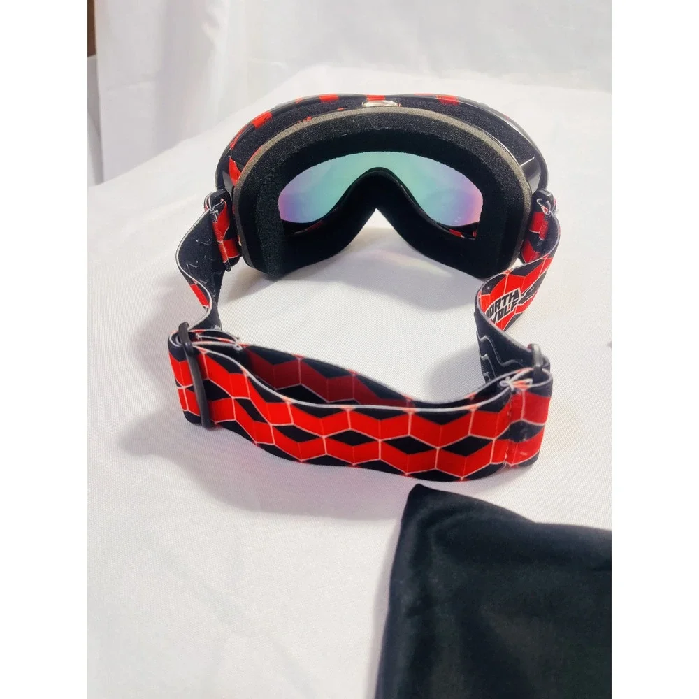 NEW NORTH WOLF Adult Red/ Black Ski/Snowmobile Winter Glasses‎ with Bag and Case